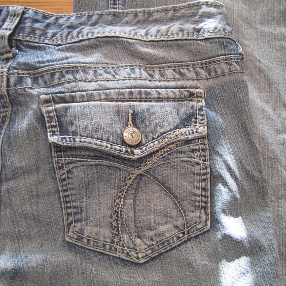 reign by deb jeans Size 13 - Picture 15 of 16